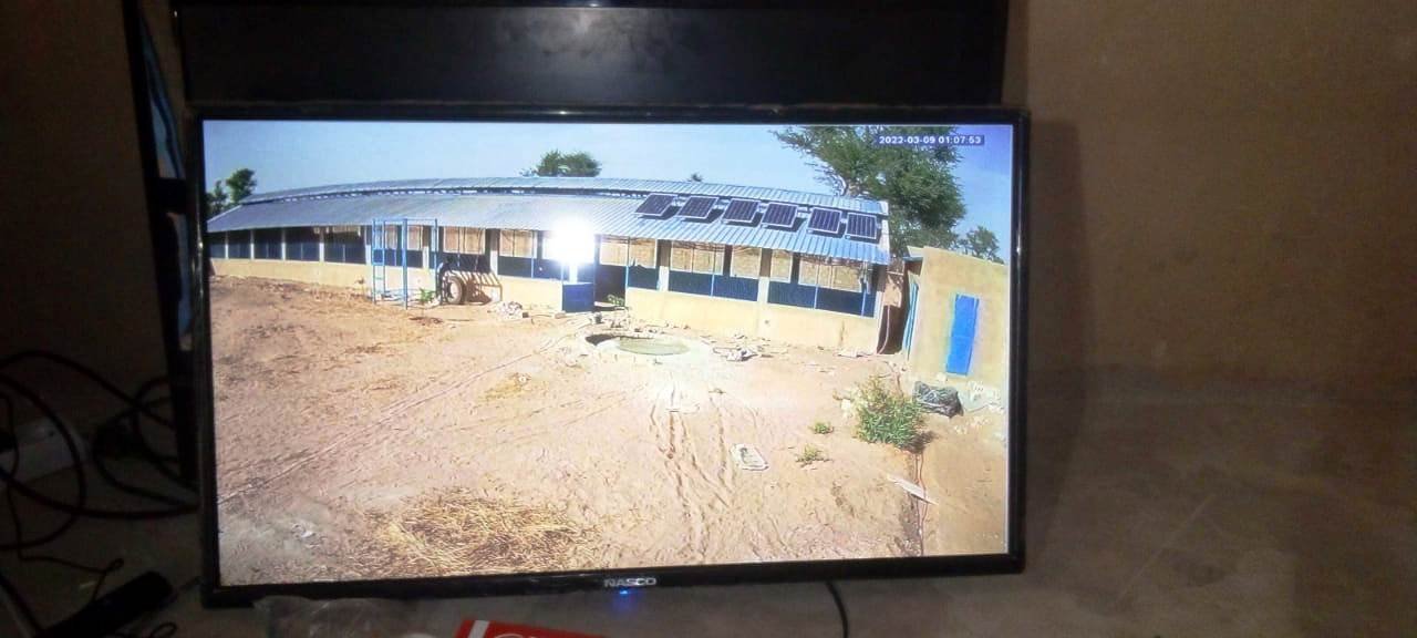 Installation de caméra de surveillance au Sénégal dans un poulailler au niveau de la région de Mbour (1)