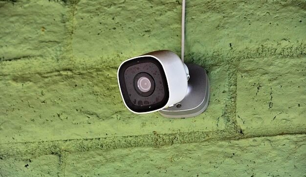 Installation camera de surveillance, société de vidéosurveillance, sécurité et controle d'acces.